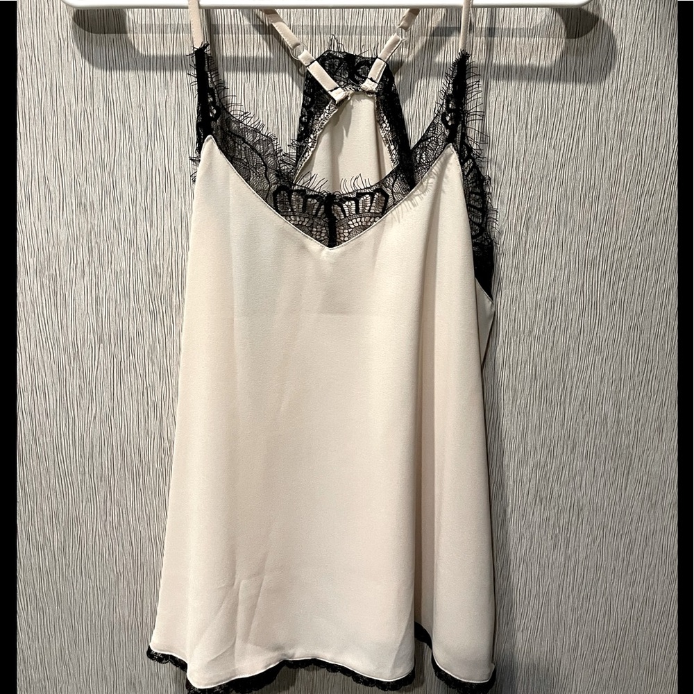 Never been worn women’s tank top